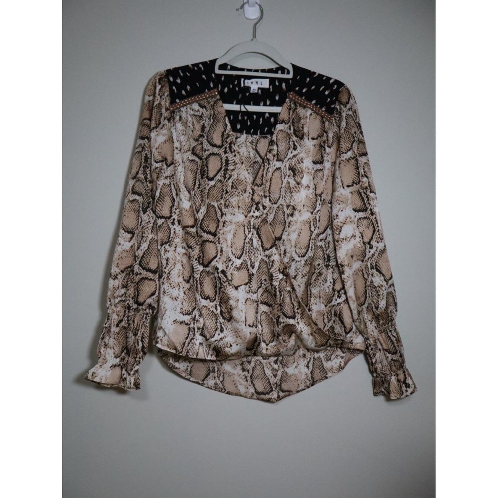 Boho Chic THML Snakeskin Blouse XS Tan Animal Print Smocked Surplice JH1478-T